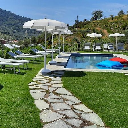 Aria Design B&B Levanto Bagian luar foto
