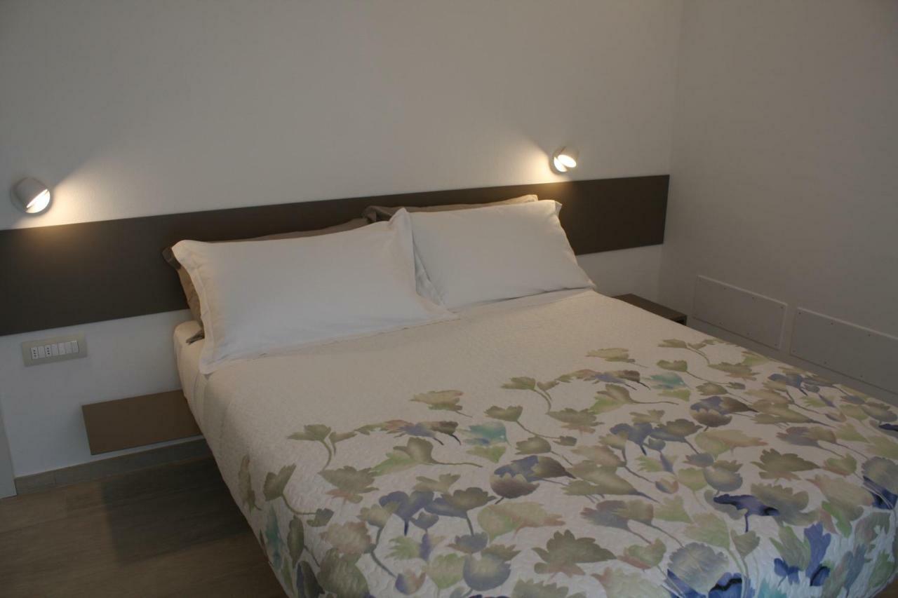 Aria Design B&B Levanto Bagian luar foto
